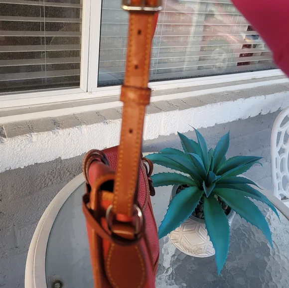 Dooney And Bourke Vintage Leather Handbag
